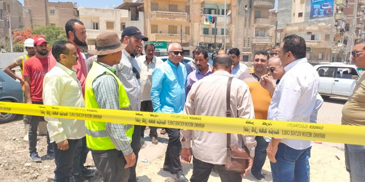 رئيس مياه البحيرة يتفقد أعمال إنشاء رافع صرف صحي العزيز عثمان بمدينة دمنهور