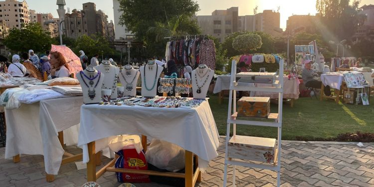 محافظ القاهرة يفتتح معرض للحرف اليدوية بمدينة نصر