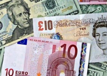 تباين بأسعار صرف العملات الأجنبية بختام تعاملات اليوم الخميس
