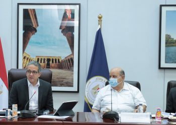 وزير السياحة يترأس مجلس إدارة المجلس الأعلى للآثار