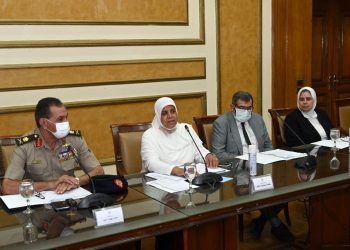 الإسكان: عقد أولى جلسات الأمانة الفنية لمجلس إدارة الجهاز القومي لتنظيم الإعلانات على الطرق العامة