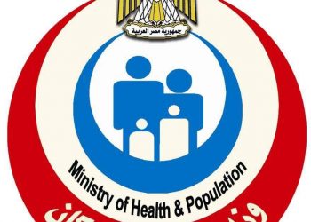 القائم بأعمال وزير الصحة والسكان يتابع أعمال البعثة الطبية بالأراضي السعودية