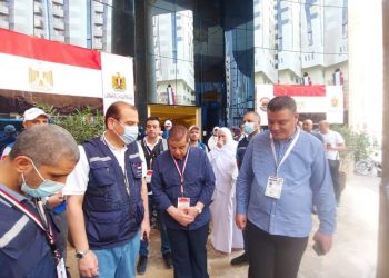 رئيس بعثة الحج المصرية يتفقد مقر بعثة حج الجمعيات الأهلية