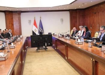 السياحة والاتصالات يتابعان رفع كفاءة سرعات خدمة الانترنت بفنادق شرم الشيخ قبل لـCOP27