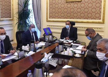 تجاوزت 280 الف طلب.. رئيس الوزراء يتابع موقف تقنين أوضاع اليد على أراضي الدولة