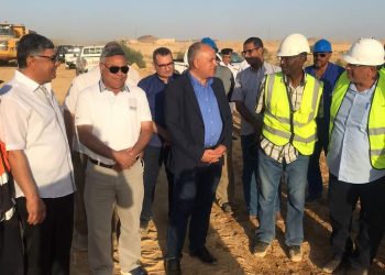 وزير الري يتفقد منشآت السد العالى وخزان أسوان للإطمئنان على أعمال الصيانة الدورية