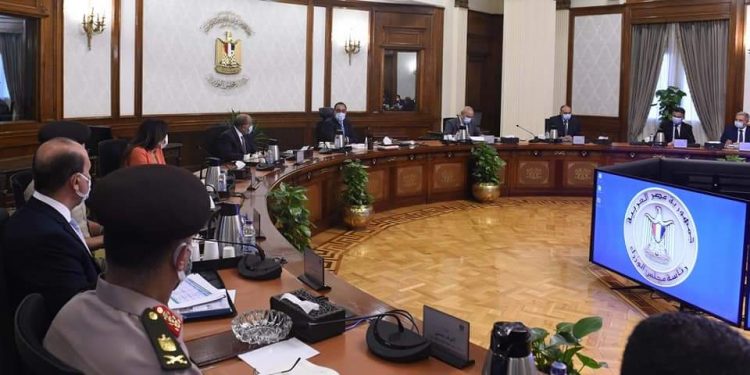 رئيس الوزراء يتابع الموقف التنفيذي لمشروعات المبادرة الرئاسية “حياة كريمة”