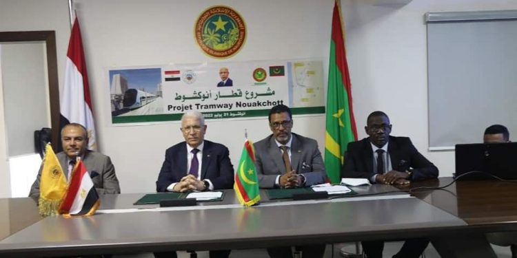 بطول 45 كم.. المقاولون العرب توقع مذكرة تفاهم لإنشاء خط ترامواى بمدينة نواكشوط