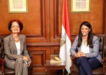 “المشاط” تناقش تطوير مجالات التعاون المشترك مع المدير الإقليمي لبرنامج الأغذية العالمي