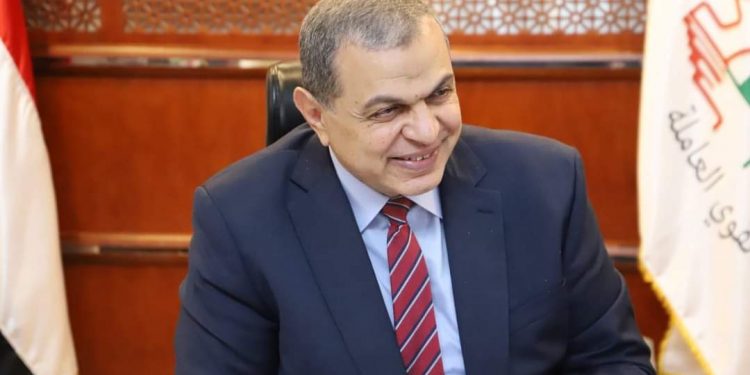 القوى العاملة: تعيين 1048 منهم 30 “قادرون باختلاف” بالإسماعيلية