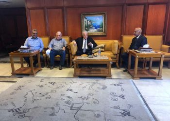 باستثمارات 230 مليون جنيه.. جنوب سيناء ورئيس المقاولون العرب يبحثان أعمال تطوير مطار شرم الشيخ ومشروعات خدمية