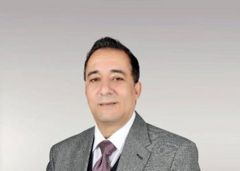 مصطفى الجلاد: مصر شهدت مشروعات تنموية لم تنفذ في 40 عاما