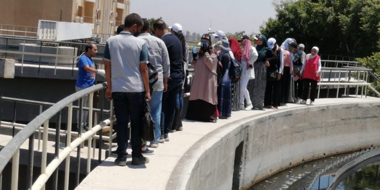 مياه أسيوط تنظم زيارة لطلاب كلية الزراعة لمحطة عرب المدابغ للتعرف على مراحل تنقية المياه