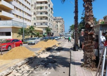 رئيس صرف الإسكندرية يجرى جولة تفقدية لمشروعات فصل مياه الأمطار