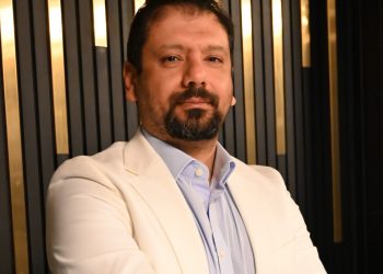 “MRB” تتقدم باوراقها للعاصمة الادارية لإدارة وتشغيل 12 مول بالحى الحكومى