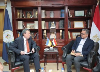 وزير السياحة والآثار يستقبل سفير أوكرانيا الجديد بالقاهرة
