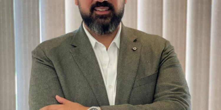 محمود داوود: التحالفات العقارية بين مطرقة الخبرة وسندان التحديات الاقتصادية