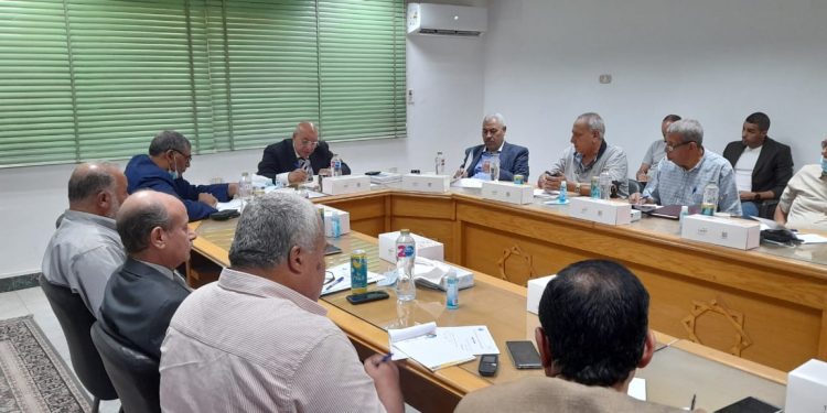 رئيس مياه القاهرة : تحقيق اجراءات السلامة والصحة المهنية بجميع المشروعات