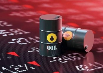 انخفاض أسعار النفط إلى مستوى 100 دولار للبرميل