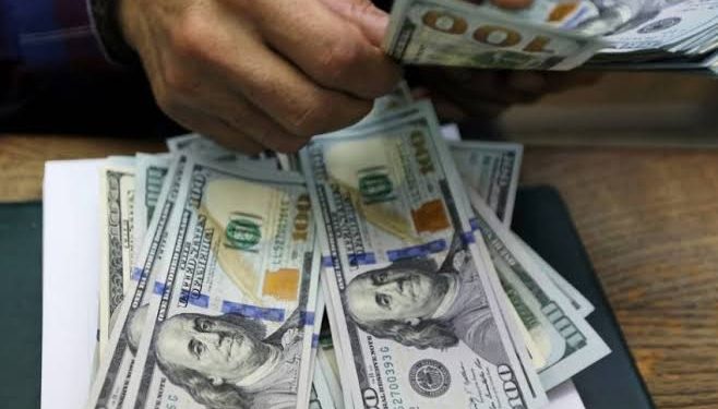18.93 جنيها أعلى سعر للدولار اليوم في البنوك