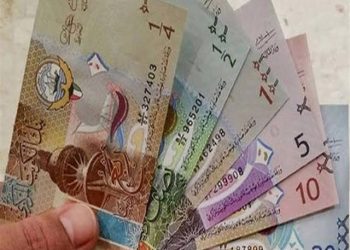 استقرار الدينار الكويتي.. تعرف على أسعار صرف العملات العربية