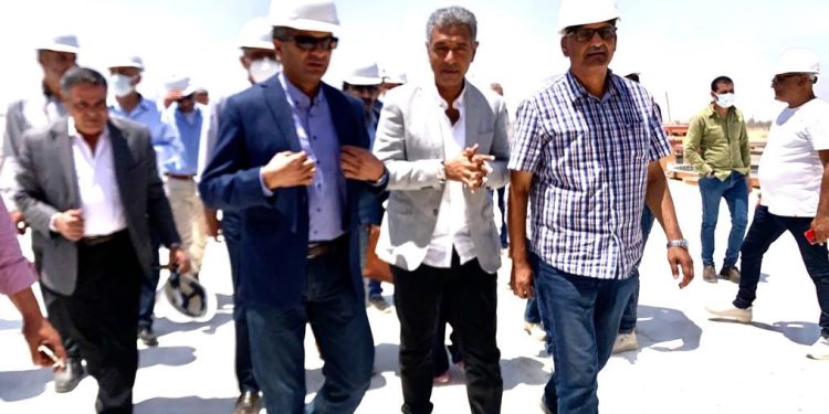 نائب وزير الإسكان خلال الجولة