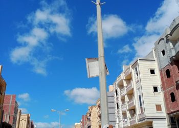 أعمدة موفرة للطاقة بالمدن الجديدة