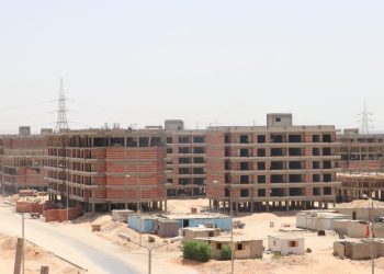 وزير الإسكان: تنفيذ 2040 وحدة سكنية بالمبادرة الرئاسية  “سكن لكل المصريين ” بمدينة 6 أكتوبر