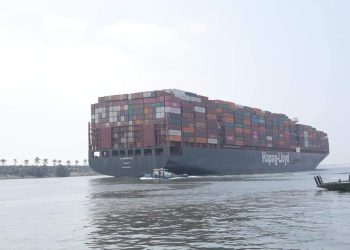 قناة السويس تشهد عبور 89 سفينة كأعلى معدل عبور يومي للسفن العابرة