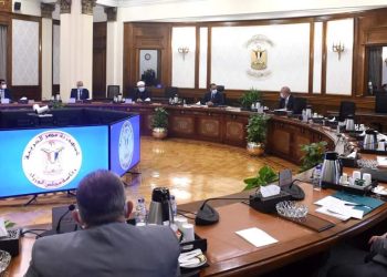 رئيس الوزراء يتابع الموقف التنفيذي لخطة تطوير جزيرة الوراق