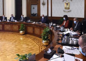 رئيس الوزراء يترأس اجتماع لجنة إدارة الأزمة الروسية الأوكرانية