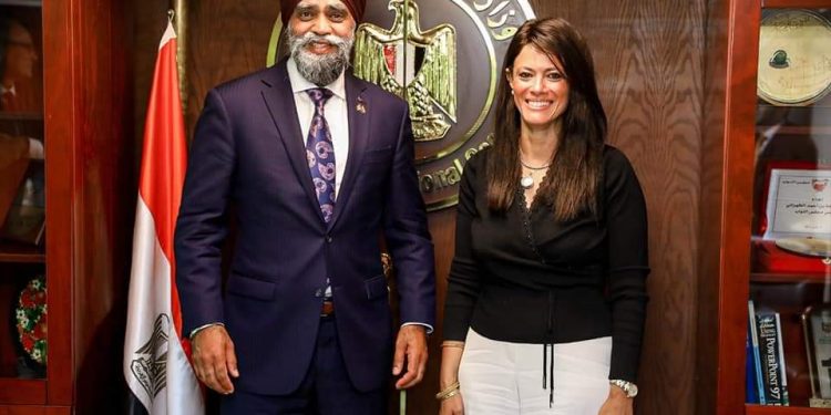 المشاط تبحث مع وزير التنمية الدولية الكندي التعاون المشترك في 3 مجالات