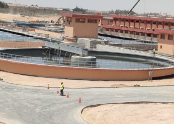 نائب وزير الإسكان لمشروعات المرافق يتفقد محطة المعالجة بمدينة ٦ أكتوبر