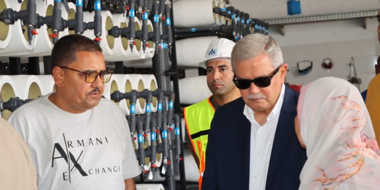 استعدادا لقمة COP27.. رئيس القابضة للمياه يتفقد محطات معالجة الصرف الصحى ومحطتى تحلية خليج نبق والمدينة بشرم الشيخ