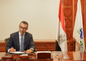 توقيع اتفاقية تعاون مشترك بين “مصر للمقاصة والإيداع والقيد المركزي” و”مركز مقاصة الأوراق المالية” بالسعودية