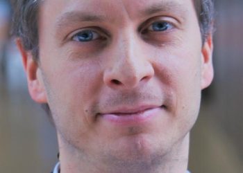 إجناسيو سواريز: فيليب موريس تطور برنامج تقييم لتقليل المخاطر المحتملة للمنتجات الخالية من الدخان