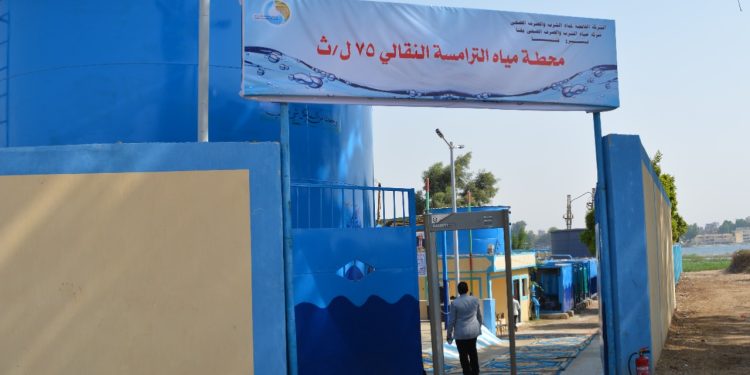 بتكلفة 8 ملايين جنيه.. محافظ قنا يتابع أعمال المرحلة الثانية لمحطة مياه الترامسة النقالي