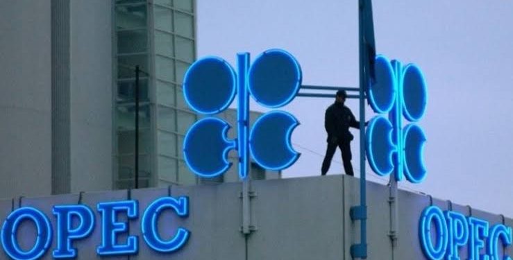 103.89 دولار سعر سلة خامات “أوبك”