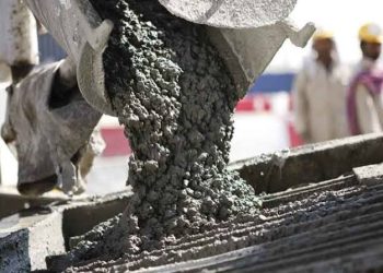 أسعار الأسمنت تعاود الارتفاع.. وطن حلوان بـ1358 جنيها