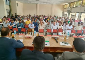 جهاز تنمية مدينة القاهرة الجديدة: طرح 9 محال تجارية وصيدليتين بمزاد علني