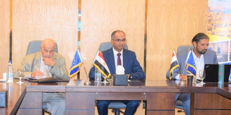 نائب وزير الإسكان للبنية الأساسية يبحث سبل التعاون مع الاتحاد الأوروبي بخصوص الخطة الاستراتيجية للتحلية