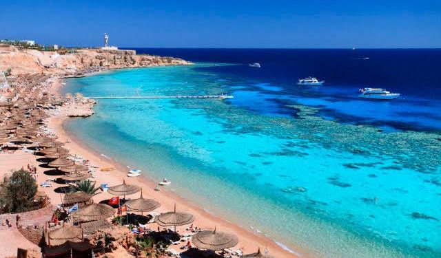 الاجتماع مع شركات السياحة التي ستنفذ البرامج للوفود المشاركة في مؤتمر COP 27