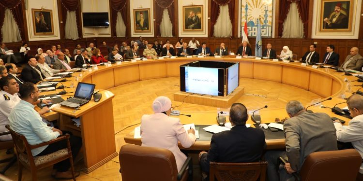 محافظة القاهرة تحتل المركز الأول في عدد المشروعات الخضراء مكتملة الشروط