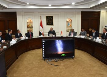 "الجزار" يلتقي نائب رئيس شركة "cscec"الصينية ويدعوه لإنشاء مقر دائم لها في مصر