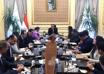 رئيس الوزراء يتابع الترتيبات اللوجستية الخاصة بانعقاد مؤتمر المناخ COP27 الشهر المقبل