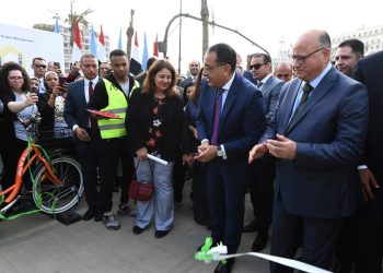 رئيس الوزراء يشهد تدشين المرحلة الأولى من أول مشروع للدراجات التشاركية “كايرو بايك”