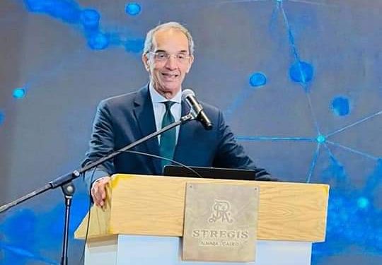 وزير الاتصالات: استثمرنا 50 مليار جنيه فى مشروعات التحول الرقمى بمصر