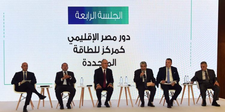 وزير الكهرباء: مصر لديها قدرة على إنتاج الهيدروجين الأخضر بأقل تكلفة في العالم