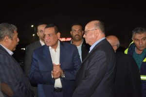 وزير التنمية المحلية ومحافظ القاهرة يتابعان جهود أعمال سحب تجمعات مياه الأمطار