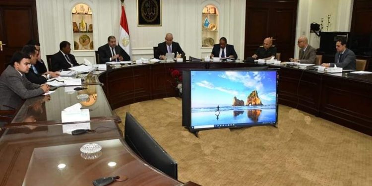وزير الإسكان يترأس اجتماع الهيئة العامة للتنمية السياحية